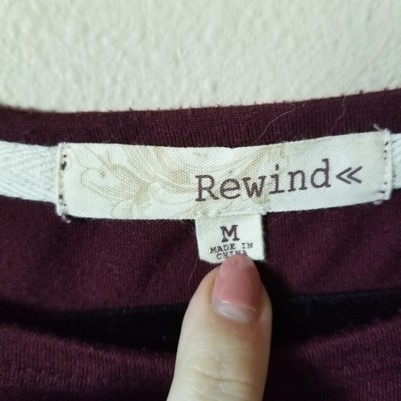 Rewind Short-Sleeve, Maroon Color Block with Blue And Red Pattern Top, Size Medi - Picture 3 of 5